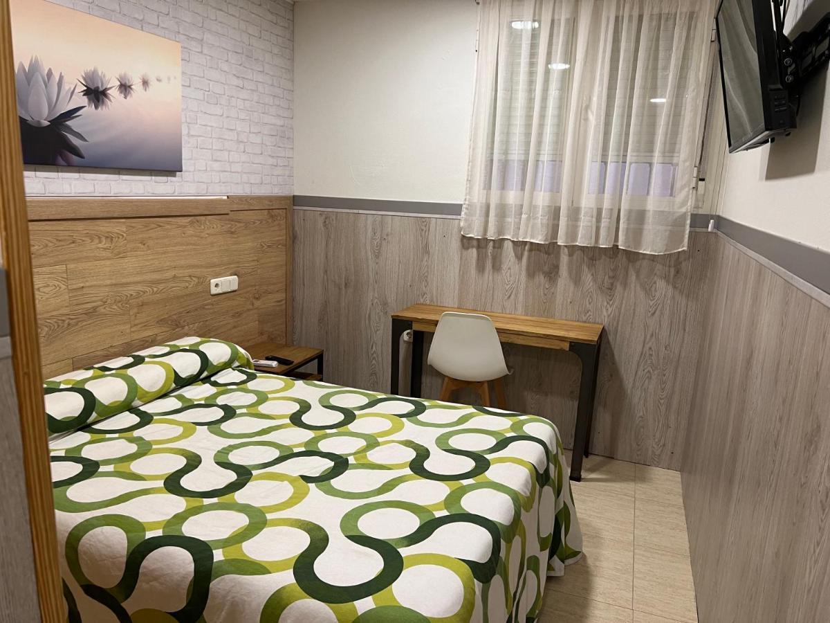 Hostal 82 Олиас-дель-Рей Экстерьер фото