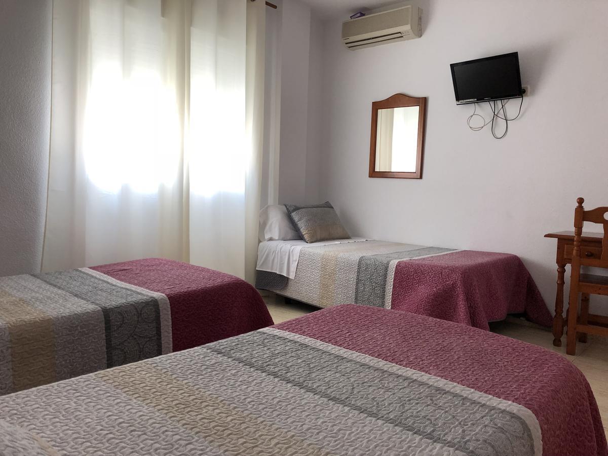 Hostal 82 Олиас-дель-Рей Экстерьер фото