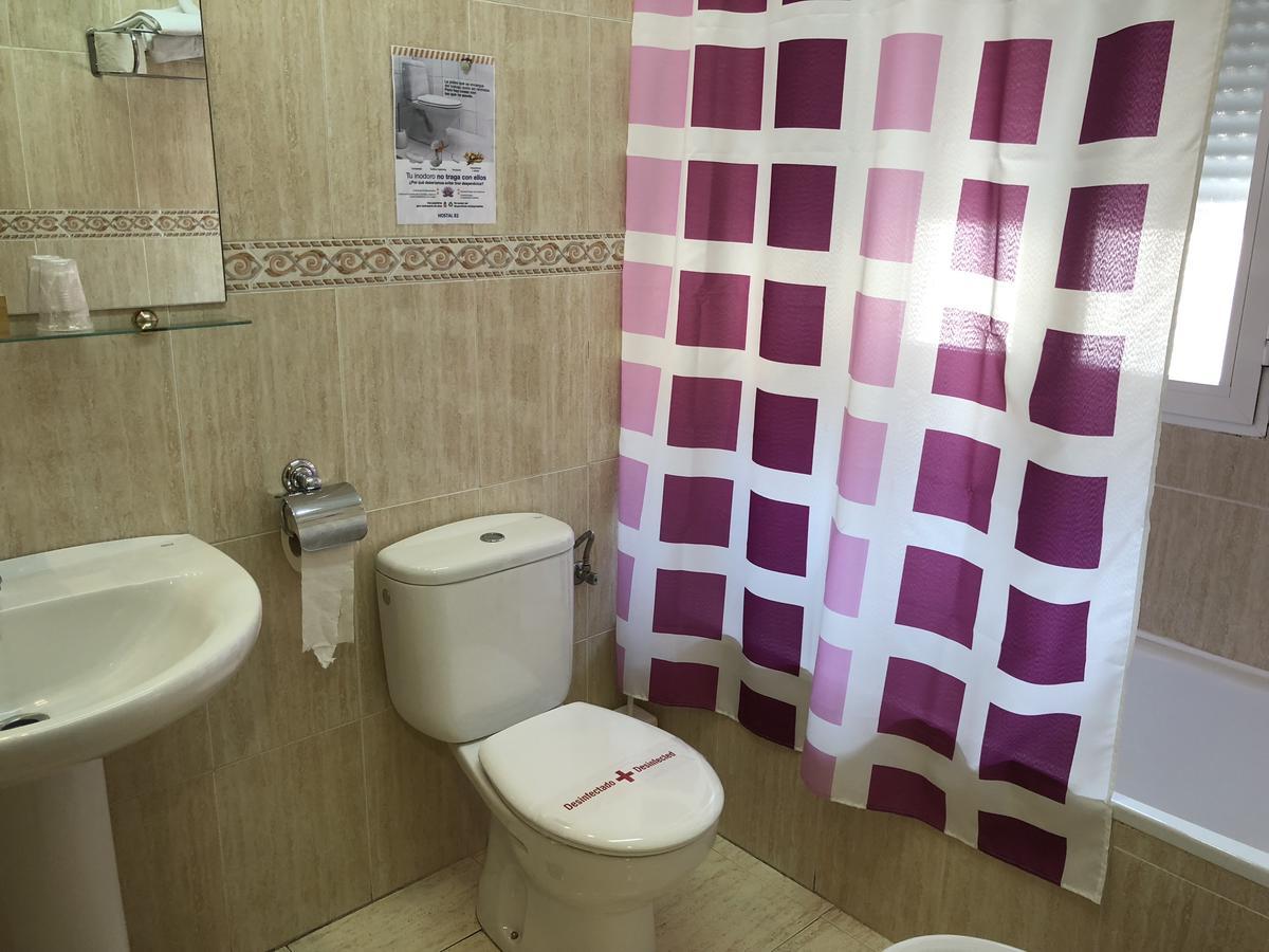 Hostal 82 Олиас-дель-Рей Экстерьер фото