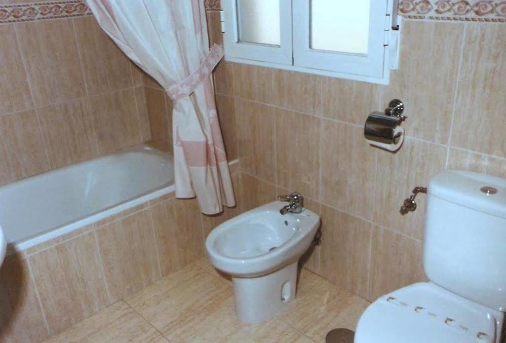 Hostal 82 Олиас-дель-Рей Экстерьер фото