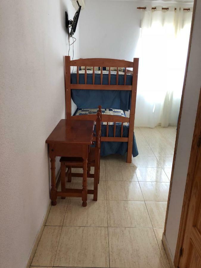 Hostal 82 Олиас-дель-Рей Экстерьер фото